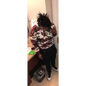 Meet your Posher, Marc